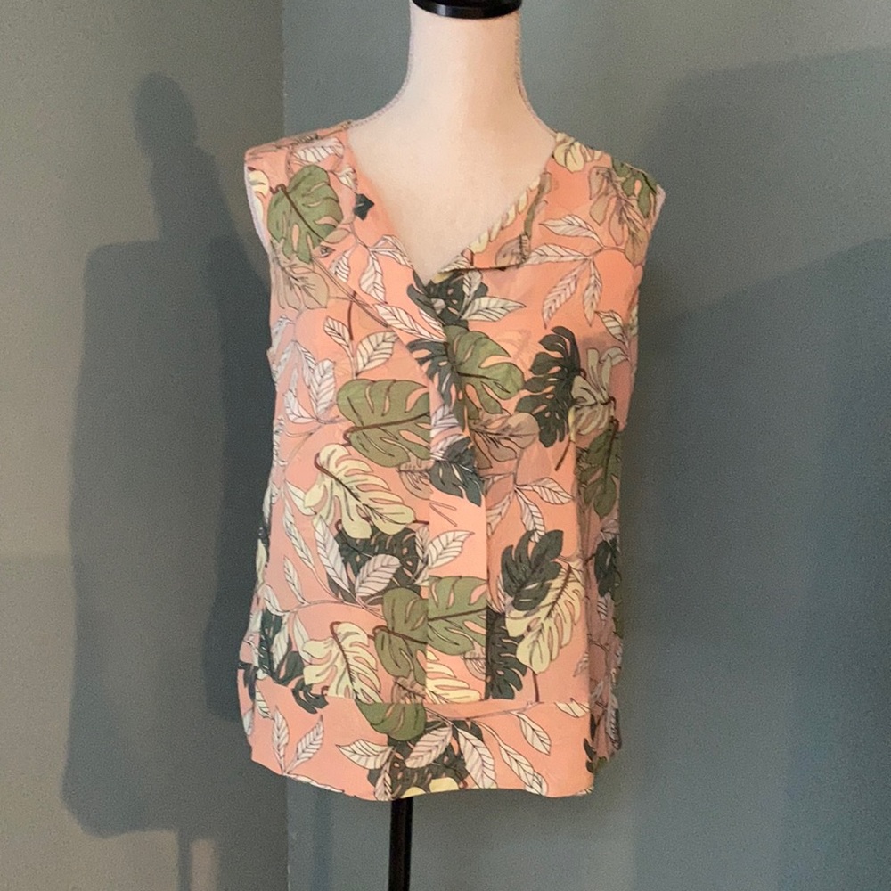 CAbi tropical print Sleeveless blouse #5351